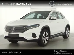 Polarweiß Gebraucht 2023 Mercedes EQA250 Progressive SUV | 33.500 € (Fairer Preis)