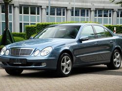 Blau Gebraucht 2002 Mercedes E240 Limousine | 5.990 € (Etwas zu teuer)