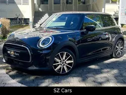 Schwarz Gebraucht 2023 Mini Cooper Kleinwagen | 23.999 € (Fairer Preis)