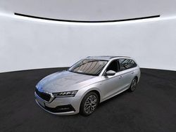 Brilliantsilber Gebraucht 2022 Skoda Octavia Ambition Kombi | 24.880 € (Etwas zu teuer)