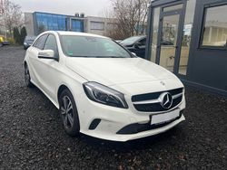 Weiß Gebraucht 2015 Mercedes A180 Limousine | 11.480 € (Fairer Preis)