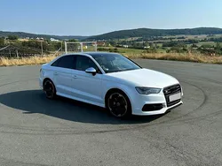Weiß Gebraucht 2015 Audi S3 Comfort Limousine | 23.499 € (Fairer Preis)