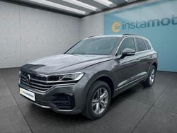 Grau Gebraucht 2021 VW Touareg SUV | 39.899 € (Fairer Preis)