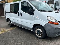 Weiß Gebraucht 2002 Renault Trafic Van | 2.900 € (Fairer Preis)