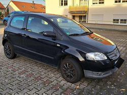 Schwarz Gebraucht 2007 VW Fox Kleinwagen | 4.500 €