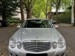 Silber Gebraucht 2007 Mercedes E220 Limousine | 4.999 € (Guter Preis)