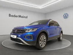 Blau Neu 2025 VW T-Roc Life SUV | 35.335 € (Teuer)