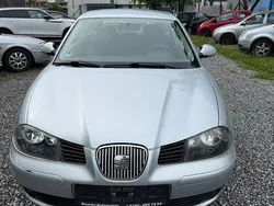 Silber Gebraucht 2006 Seat Ibiza Reference Kleinwagen | 799 € (Guter Preis)