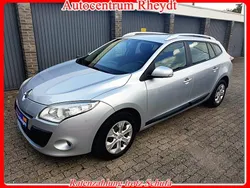 Silber Gebraucht 2011 Renault Mégane GrandTour Kombi | 4.990 €