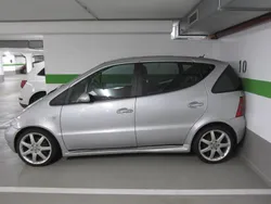 Silber Gebraucht 2002 Mercedes A210 AMG Van / Kleinbus | 2.900 € (Teuer)