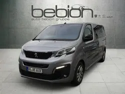 Lack grau artense silber Gebraucht 2023 Peugeot e-Traveller Active Van / Kleinbus | 40.900 € (Fairer Preis)