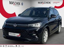 Deep black perleffekt Gebraucht 2024 VW Tiguan R-line SUV | 41.840 € (Teuer)