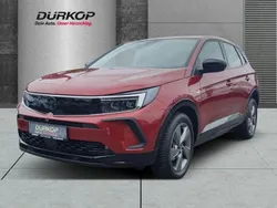 Lackierung bright red/metallic Gebraucht 2024 Opel Grandland X SUV | 26.990 € (Guter Preis)
