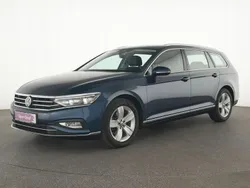 Blau Gebraucht 2020 VW Passat Elegance Limousine | 22.709 € (Fairer Preis)
