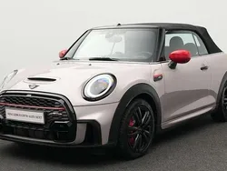 Grau Gebraucht 2024 Mini John Cooper Works Cabriolet Cabrio | 42.320 € (Fairer Preis)