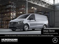 Brillantsilber metallic Gebraucht 2022 Mercedes Vito Van | 23.669 €