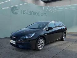 Schwarz Gebraucht 2022 Opel Astra Kombi | 18.199 € (Fairer Preis)