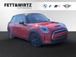 Chili red Gebraucht 2022 Mini Cooper SE Kleinwagen | 17.300 € (Guter Preis)
