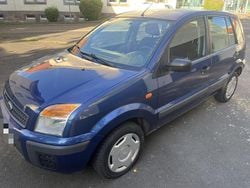 Blau Gebraucht 2009 Ford Fusion Ambiente Limousine | 1.900 € (Guter Preis)