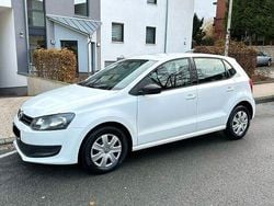 Weiß Gebraucht 2012 VW Polo Trendline Limousine | 5.300 € (Guter Preis)