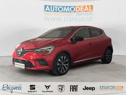 Rot Gebraucht 2023 Renault Clio V Techno Kleinwagen | 14.979 € (Guter Preis)