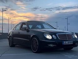 Schwarz Gebraucht 2008 Mercedes E550 Limousine | 13.500 €