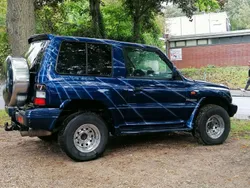 Blau Gebraucht 1998 Mitsubishi Pajero SUV | 7.990 €