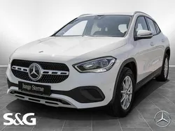 Unilack polarweiß Gebraucht 2022 Mercedes GLA200 Business SUV | 30.377 € (Superpreis)