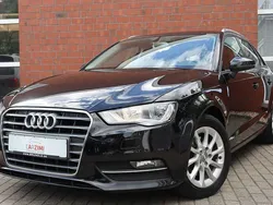 Schwarz Gebraucht 2014 Audi A3 Sportback Attraction Limousine | 12.990 € (Fairer Preis)