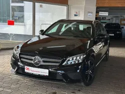 Ung. schwarz unilack Gebraucht 2020 Mercedes C200 Avantgarde Kombi | 20.790 € (Fairer Preis)