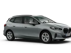 Gebraucht 2025 BMW 220 Active Tourer Luxury Line Van / Kleinbus | 27.190 € (Superpreis)