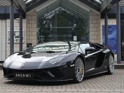 Nero ade Gebraucht 2018 Lamborghini Aventador Cabrio | 449.850 €