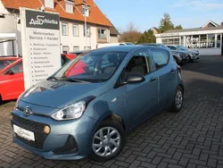 Blau Gebraucht 2017 Hyundai i10 Classic Kleinwagen | 7.399 € (Fairer Preis)