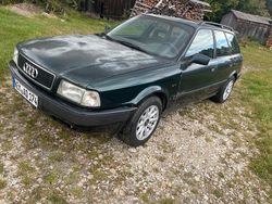 Grün Gebraucht 1992 Audi 80 Kombi | 1.350 €