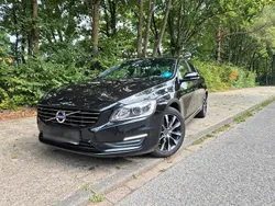 Gebraucht 2018 Volvo S60 Linje Svart Limousine | 15.999 €