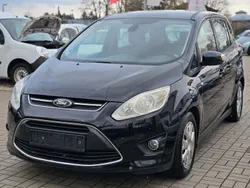 Schwarz Gebraucht 2011 Ford Grand C-Max Trend Van / Kleinbus | 5.990 € (Guter Preis)