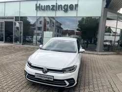Weiß Gebraucht 2022 VW Polo Style Limousine | 19.690 € (Fairer Preis)