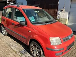 Rot Gebraucht 2004 Fiat Panda Kleinwagen | 1.400 € (Fairer Preis)