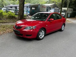 Rot Gebraucht 2004 Mazda 3 Limousine | 700 € (Guter Preis)