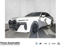 Weiß Gebraucht 2025 BMW i7 Sport Line Limousine | 129.000 €