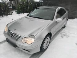 Silber Gebraucht 2001 Mercedes C200 Coupé | 3.800 €