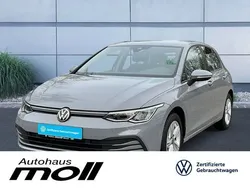 Mondsteingrau Gebraucht 2023 VW Golf VIII Life Limousine | 26.990 € (Fairer Preis)