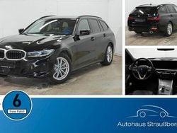 Schwarz Gebraucht 2024 BMW 330e Shadowline Kombi | 43.890 € (Guter Preis)