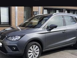 Grau Gebraucht 2018 Seat Arona Style SUV | 13.600 € (Fairer Preis)