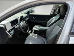 Grau Gebraucht 2022 Hyundai Ioniq 5 Techniq SUV | 30.590 € (Guter Preis)