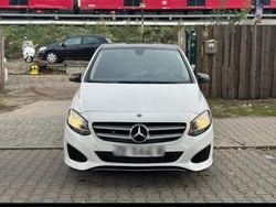 Weiß Gebraucht 2019 Mercedes B220 Van / Kleinbus | 15.500 € (Superpreis)
