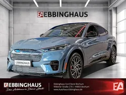 Vapor blue metallic (blau) Gebraucht 2024 Ford Mustang Mach-E GT SUV | 47.799 €