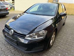 Deep black perleffekt Gebraucht 2015 VW Golf VII LOUNGE Kleinwagen | 7.598 € (Superpreis)