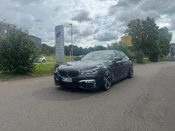 Grau Gebraucht 2017 BMW 730 M Sport Limousine | 38.500 € (Etwas zu teuer)