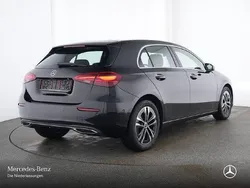 Schwarz Gebraucht 2024 Mercedes A200 Advanced Limousine | 29.890 € (Fairer Preis)